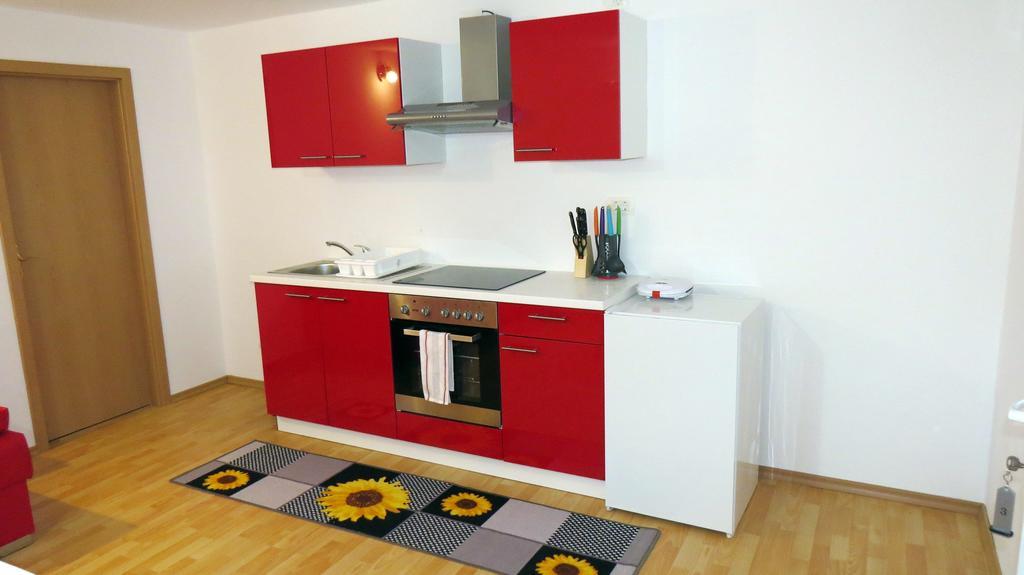 Apartma Patricija - Big Apartment For 6 Tolmin Exterior photo